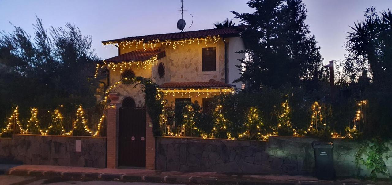 Casa Vacanza Villa Romano Nicolosi Exterior foto